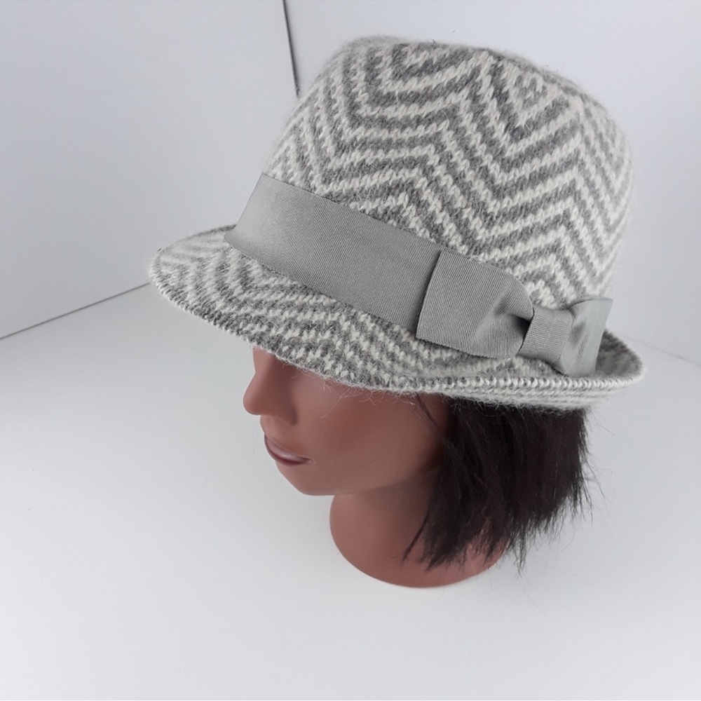 Scala Pronto Angora-Wool Gray & Cream Chevron Hat with Bow